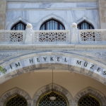 Basin-Sustugunda-Sanat-Konusabilir-Mi-Pera-Muzesi8217nden-Cevap-featured