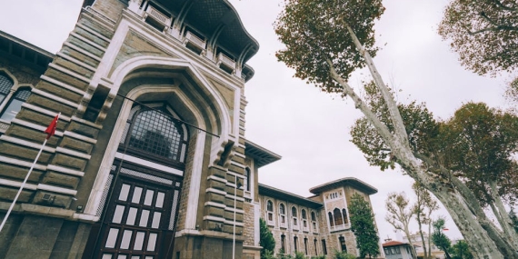 Vefa-Lisesi8217nde-8220Bellek-Kusaklarin-Diyalogu8221-Sergisi-Acildi-featured